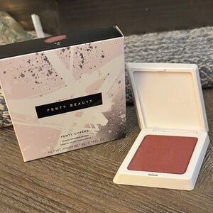 Fenty Beauty Cheeks Out Blush - Shade Riri